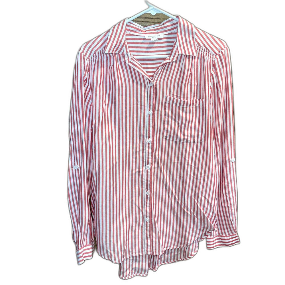 beach lunch lounge Button Up Shirt Lightweight Red White Flowy Pocket size M